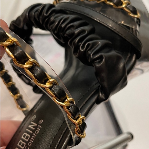 •CAPE ROBBIN• “Callum” Round Toe Clear Platform High Heels - Black // NIB - Picture 8 of 15